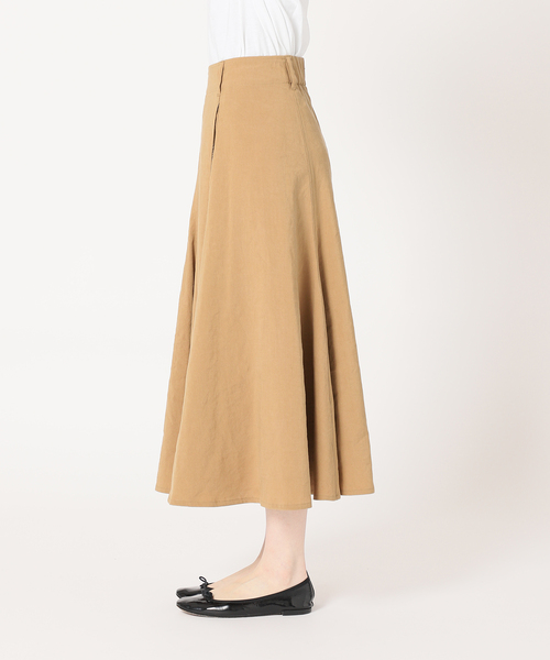 IENA（イエナ）の「パネルフレアボリュームスカート（スカート・レディース・ベージュ/ブラウン・38/36/34）」の17枚目の写真