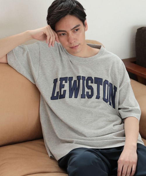 LAKOLE(ラコレ)の「レタードプリントTシャツ / 299636(Tシャツ/カットソー・メンズ・ホワイト/ブラック/ネイビー/グレー/グリーン・MEDIUM/LARGE/X-LARGE)」の4枚目の写真