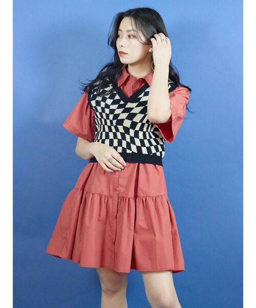 EVRIS（エヴリス）の「ティアードハーフスリーブミニワンピース（ワンピース・レディース・ホワイト/オレンジ/ブルー・FREE）」の3枚目の写真