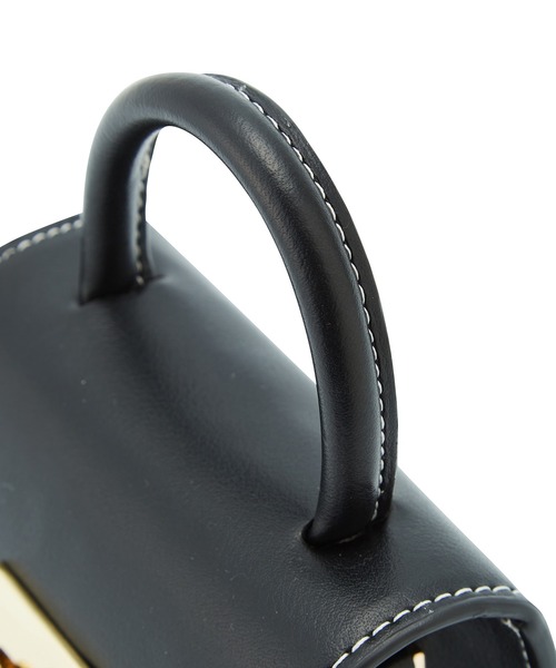 ADAM ET ROPE'(アダムエロペ)の「【2WAY】アクセサリーチェーンMINIバッグ(ショルダーバッグ・レディース・ブラック/オレンジ/キャメル・FREE)」の10枚目の写真