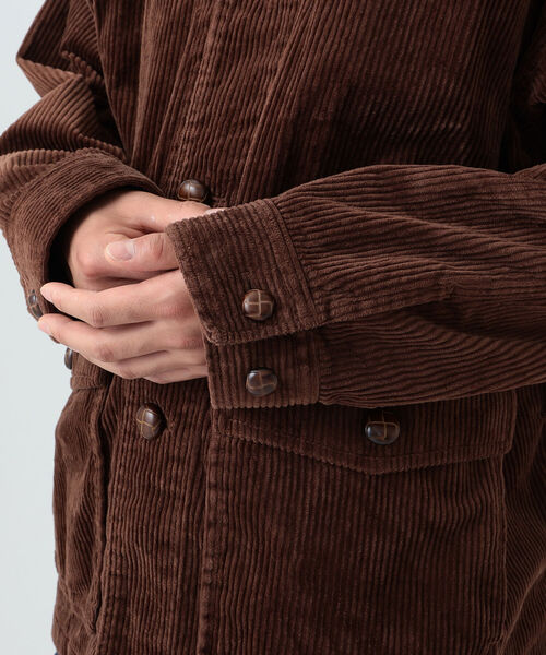 BEAMS（ビームス）の「BEAMS / コーデュロイ カーコーチ ジャケット（ブルゾン・メンズ・ブラック/ブラウン・M/S/L/XL）」の17枚目の写真