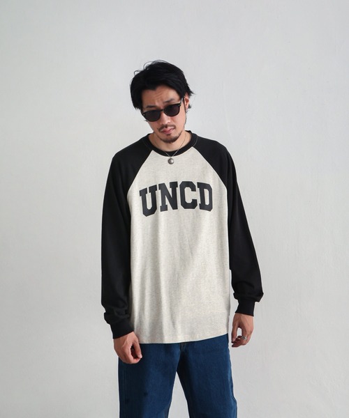UNCORD(アンコード)の「【UNCORD】LOOSE RAGLAN T-SHIRT/プリントラグランロングスリーブTシャツ(Tシャツ/カットソー・レディース・ホワイト×グリーン/ホワイト×ブルー/ホワイト×ブラック/オートミール/ホワイト系/ホワイト系1/ホワイト系2/アイボリー系・MEDIUM/LARGE/X-LARGE)」の19枚目の写真