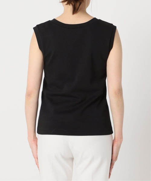 Noble（ノーブル）の「《追加3》スビンコットンスムースUネックTシャツ（Tシャツ/カットソー・レディース・ホワイト/チャコールグレー/ブラック/ブラウン・FREE）」の10枚目の写真