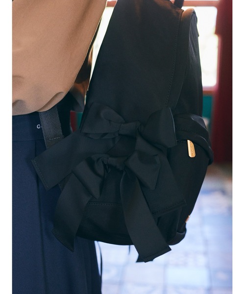Maison de FLEUR（メゾンドフルール）の「サイドリボンリュック（バックパック/リュック・レディース・ブラック・FREE）」の12枚目の写真
