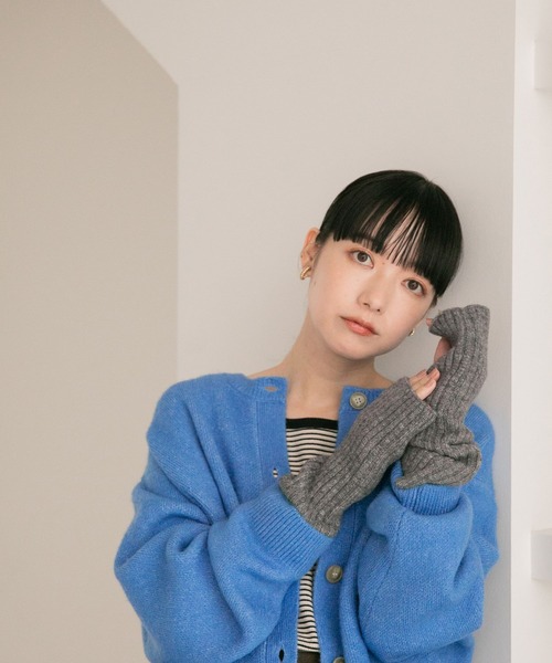 LOWRYS FARM（ローリーズファーム）の「アームウォーマー　122777（アームカバー・レディース・ブラウン/グレー/オレンジ/アイボリー/ホワイト×ブラック/グリーン/ブルー・FREE）」の10枚目の写真