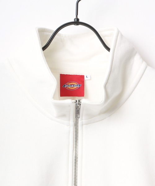 Dickies（ディッキーズ）の「Dickies/ディッキーズ 別注 オーバーサイズ 裏毛 ミニロゴ カレッジ ワンポイント刺繍 ハーフジップ スウェット トレーナー/長袖 トップス プルオーバー/レディース メンズ（スウェット・メンズ・ホワイト/アッシュグレー/ブラック/ダークグリーン/ネイビー/オートミール/グリーン系その他/スミクロ/ブラック系その他/グレー系その他・M/L/XL）」の12枚目の写真