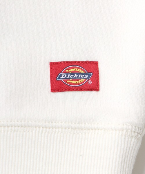Dickies（ディッキーズ）の「Dickies/ディッキーズ 別注 オーバーサイズ 裏毛 ミニロゴ カレッジ ワンポイント刺繍 ハーフジップ スウェット トレーナー/長袖 トップス プルオーバー/レディース メンズ（スウェット・メンズ・ホワイト/アッシュグレー/ブラック/ダークグリーン/ネイビー/オートミール/グリーン系その他/スミクロ/ブラック系その他/グレー系その他・M/L/XL）」の18枚目の写真