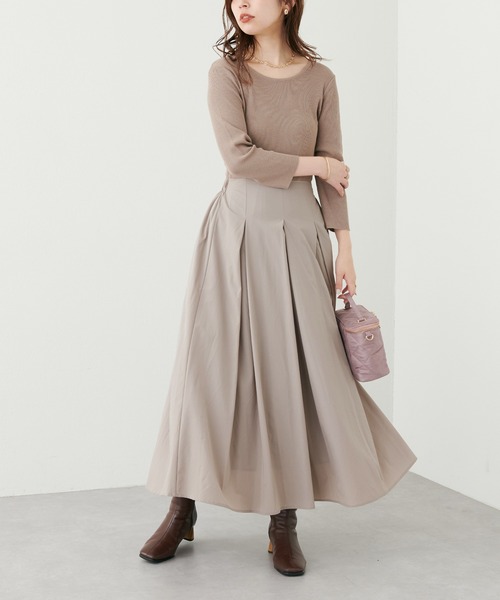 natural couture（ナチュラルクチュール）の「2022AWアイテム/異素材切替えキレイめドッキングワンピ―ス（ワンピース・レディース・ベージュ/その他1/ブラック/グレイッシュベージュ・MEDIUM/LARGE）」の3枚目の写真