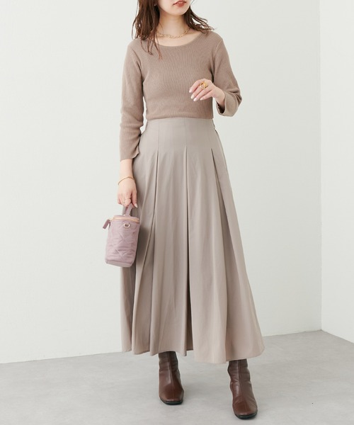 natural couture（ナチュラルクチュール）の「2022AWアイテム/異素材切替えキレイめドッキングワンピ―ス（ワンピース・レディース・ベージュ/その他1/ブラック/グレイッシュベージュ・MEDIUM/LARGE）」の16枚目の写真