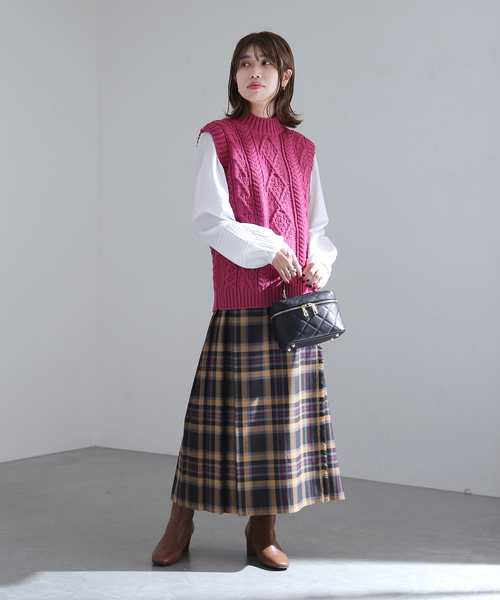 La TOTALITE(ラトータリテ)の「【ONEIL OF DUBLIN/オニールオブダブリン】 イージーキルトスカート(スカート・レディース・ピンク/ブラウン/ブルー系その他・SMALL/MEDIUM)」の7枚目の写真