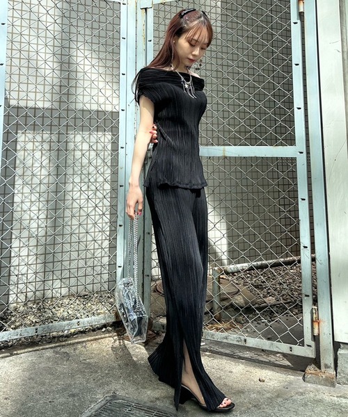 Narcissus（ナルシス）の「【Narcissus】プリーツセットアップ（つなぎ/オールインワン・レディース・ホワイト/ブラック・FREE）」の2枚目の写真