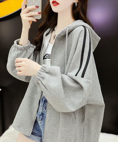 aimoha(アイモハ)の「ワッフルオーバーサイズパーカー(パーカー・レディース・グレー/ブラック/ホワイト・X-LARGE/LARGE/MEDIUM)」の11枚目の写真