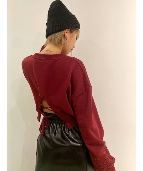 GYDA（ジェイダ）の「GGラインBACKレースアップ スウェットトップス（スウェット・レディース・ブラック/オフホワイト/ボルドー・FREE）」の5枚目の写真