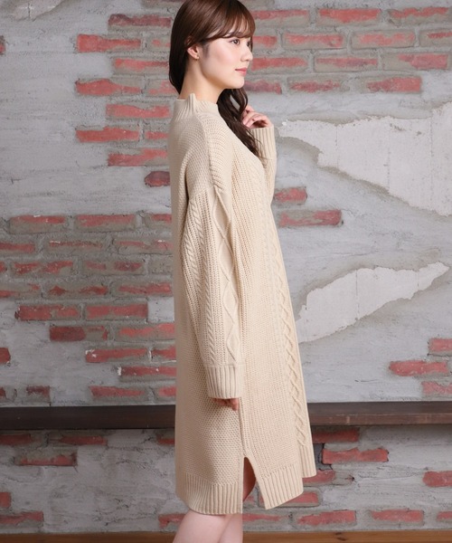 Honeys（ハニーズ）の「ハイネックワンピース（ワンピース・レディース・レッド/ブラック/ブルー/グリーン/ベージュ・L/M/S）」の16枚目の写真