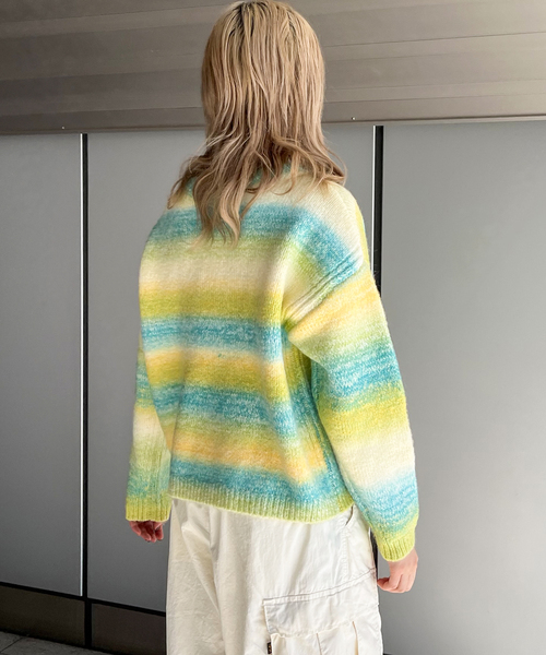 JOINT WORKS（ジョイントワークス）の「GRADATION ニットプルオーバ（ニット/セーター・レディース・オレンジ/グリーン・FREE）」の3枚目の写真