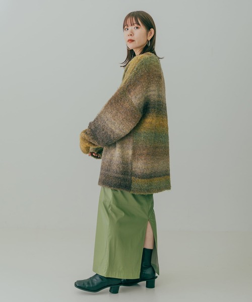 KBF（ケイビーエフ）の「グラデーションニットカーディガン（カーディガン/ボレロ・レディース・グレー系その他/ブラウン系その他/ブルー系その他・ONE）」の9枚目の写真