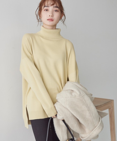 AMERICAN HOLIC(アメリカンホリック)の「ブラッシュヤーンタートルネックニットプルオーバー(ニット/セーター・レディース・ブラック/イエロー/アイボリー/サックスブルー/ラベンダー/ライトグレー系2・M/L)」の1枚目の写真