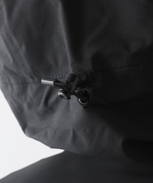 MONTANE(モンテイン)の「【MONTANE / モンテイン】DUALTIY JACKET(ブルゾン・メンズ・ブラック・X-LARGE/XX-LARGE)」の6枚目の写真