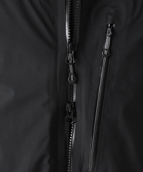 MONTANE(モンテイン)の「【MONTANE / モンテイン】DUALTIY JACKET(ブルゾン・メンズ・ブラック・X-LARGE/XX-LARGE)」の13枚目の写真