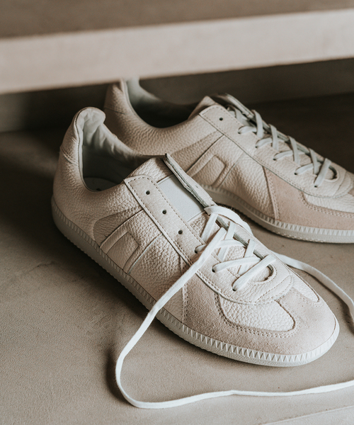 REPRODUCTION OF FOUND（リプロダクションオブファウンド）の「【REPRODUCTION OF FOUND】別注 ジャーマントレーナー（スニーカー・メンズ・ホワイト/ブラック・41/43/44/40/42）」の5枚目の写真