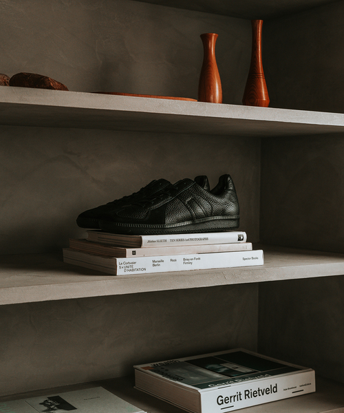 REPRODUCTION OF FOUND（リプロダクションオブファウンド）の「【REPRODUCTION OF FOUND】別注 ジャーマントレーナー（スニーカー・メンズ・ホワイト/ブラック・41/43/44/40/42）」の6枚目の写真