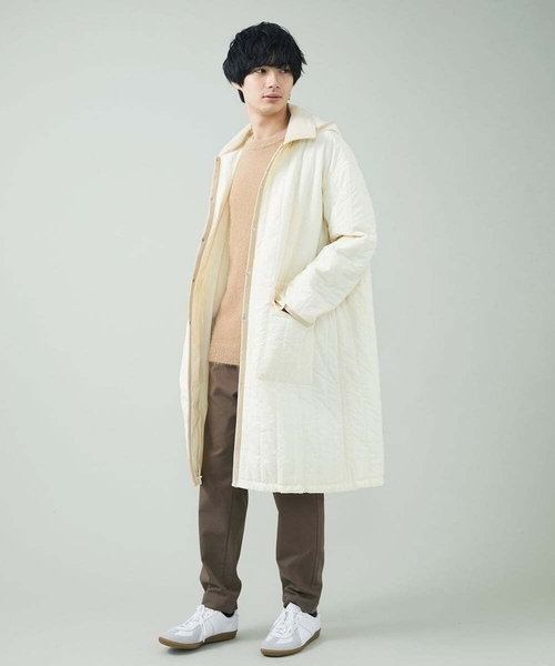 a.v.v（アーヴェヴェ）の「縦キルトワイドシルエットコート（その他アウター・メンズ・アイボリー/ブラック・46/48）」の18枚目の写真