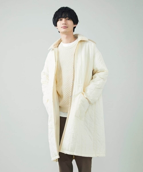 a.v.v（アーヴェヴェ）の「縦キルトワイドシルエットコート（その他アウター・メンズ・アイボリー/ブラック・46/48）」の5枚目の写真