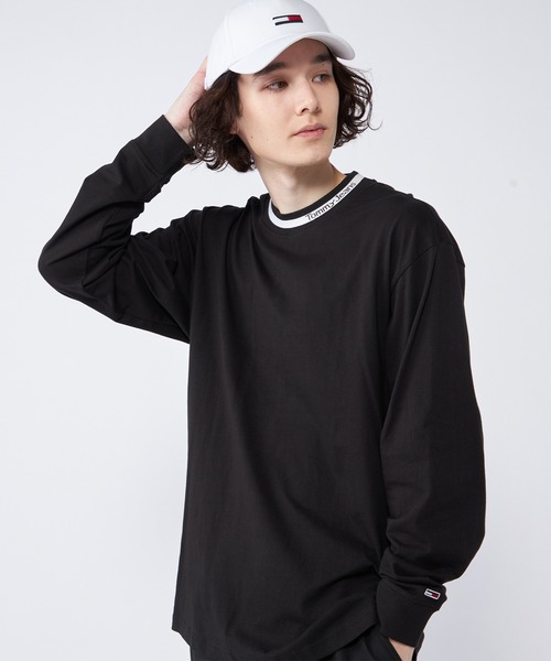 tommy jeans（トミー ジーンズ）の「【オンライン限定】ネックロゴロングスリーブTシャツ（Tシャツ/カットソー・メンズ・ホワイト/ブラック・LARGE/MEDIUM/SMALL/X-LARGE）」の11枚目の写真