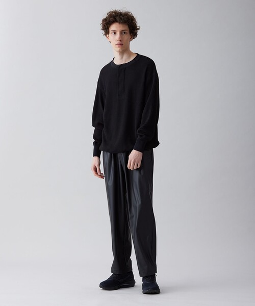 UNFILO(アンフィーロ)の「イージーケア ワッフル ヘンリーネック(Tシャツ/カットソー・メンズ・ライトグレー系/ブラック系・X-LARGE/LARGE/MEDIUM/SMALL)」の8枚目の写真
