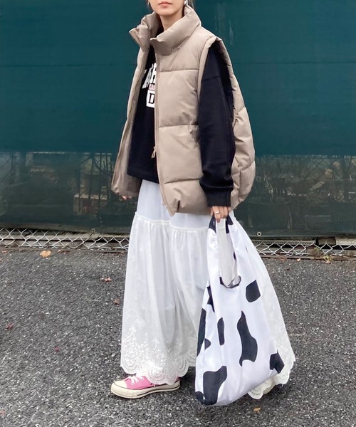 CORNERS by KR（コーナーズバイケーアール）の「CORNERS by KR カレッジロゴボリュームスリーブスウェット（スウェット・レディース・ブラック/オフホワイト/杢グレー/オートミール/ネイビー・M/L）」の7枚目の写真