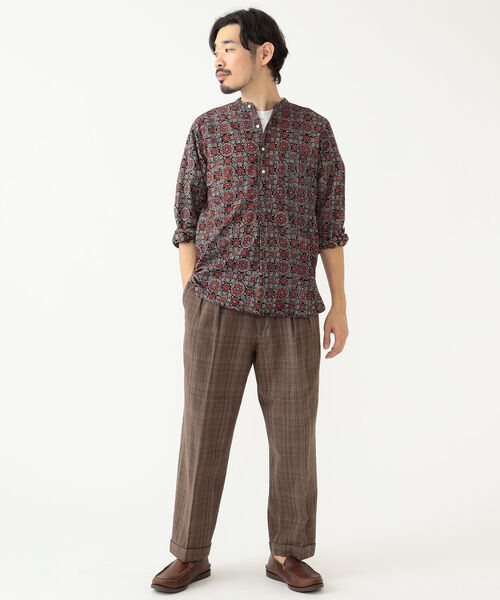 BEAMS PLUS（ビームスプラス）の「BEAMS PLUS / アジュラック プリント バンドカラー プルオーバー シャツ（シャツ/ブラウス・メンズ・ブルー/ブラック・L/M/S）」の3枚目の写真