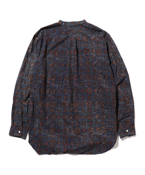BEAMS PLUS（ビームスプラス）の「BEAMS PLUS / アジュラック プリント バンドカラー プルオーバー シャツ（シャツ/ブラウス・メンズ・ブルー/ブラック・L/M/S）」の16枚目の写真