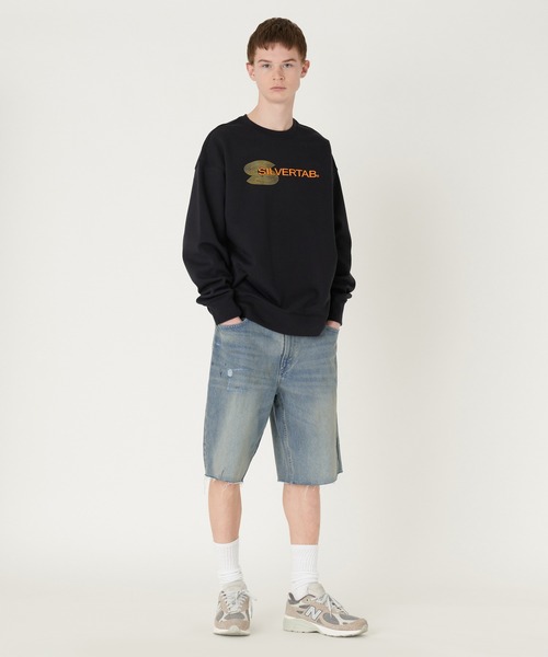 Levi's（リーバイス）の「Levi's/リーバイス SILVERTAB(TM) リラックス クルーネックスウェットシャツ ブラック CAVIAR（スウェット・メンズ・ブラック・L/M/S/XL）」の5枚目の写真