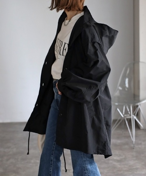 Bonjour Sagan（ボンジュールサガン）の「ドロストナイロンフーディー