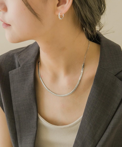 SMELLY(スメリー)の「フラットチェーンスライドネックレス(ネックレス・レディース・シルバー・-)」の2枚目の写真