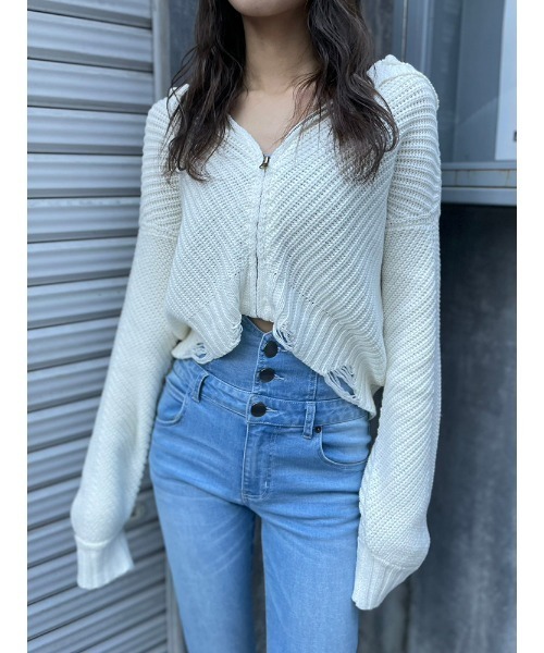 ENVYM（アンビー）の「ダメージクロップドＫＮＩＴ ＰＫ（ニット/セーター・レディース・ブラック/ブルー/ホワイト・FREE）」の2枚目の写真