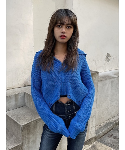 ENVYM（アンビー）の「ダメージクロップドＫＮＩＴ ＰＫ（ニット/セーター・レディース・ブラック/ブルー/ホワイト・FREE）」の6枚目の写真