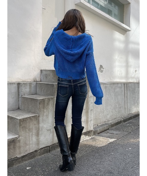 ENVYM（アンビー）の「ダメージクロップドＫＮＩＴ ＰＫ（ニット/セーター・レディース・ブラック/ブルー/ホワイト・FREE）」の10枚目の写真