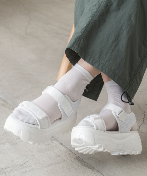 WEGO（ウィゴー）の「WEGO/ベルトスポーツサンダル（サンダル・レディース・ブラック/ライトベージュ/ホワイト・MEDIUM/LARGE）」の15枚目の写真