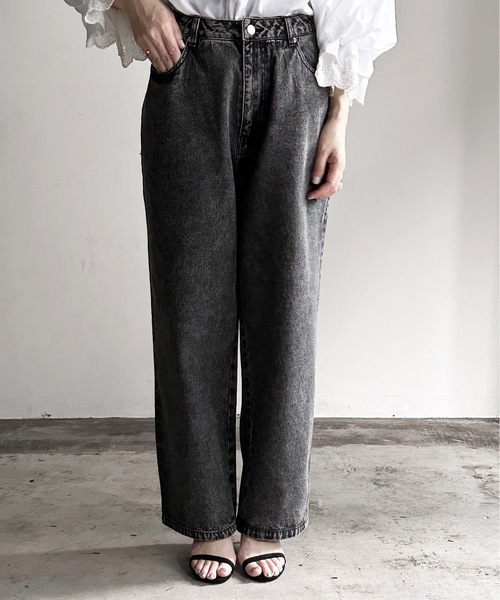 COMMON WARE（コモンウェアー）の「COMMONWARE:12ozデニムバギーパンツ（デニムパンツ・レディース・ブラック/ケミカルウォッシュ/ブラック系/ライトインディゴブルー/インディゴブルー・L/XL/M）」の9枚目の写真