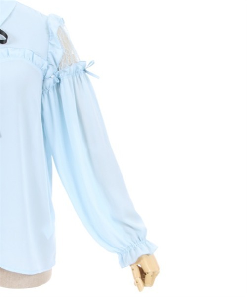 axes femme POETIQUE（アクシーズファムポエティック）の「肩レースデザインフリルブラウス（シャツ/ブラウス・レディース・サックスブルー系/キナリ/ブラック・MEDIUM）」の14枚目の写真