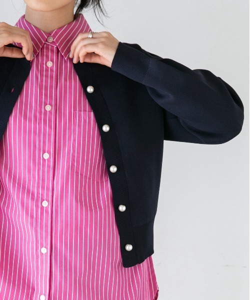 NANO universe（ナノユニバース）の「LB.04/ライトスポンディッシュパールボタンカーディガン（カーディガン/ボレロ・レディース・ホワイト/サックスブルー/その他1/その他2/ダークネイビー・FREE）」の3枚目の写真