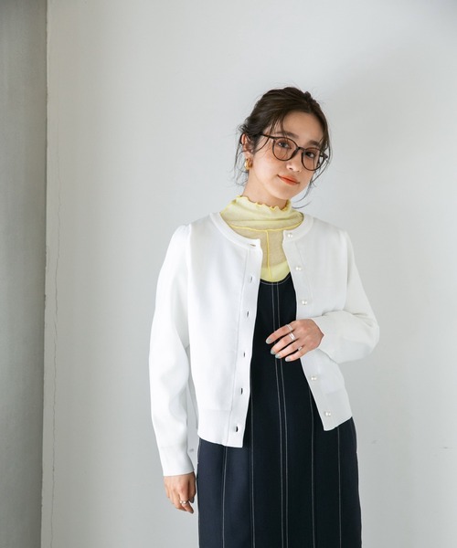 NANO universe（ナノユニバース）の「LB.04/ライトスポンディッシュパールボタンカーディガン（カーディガン/ボレロ・レディース・ホワイト/サックスブルー/その他1/その他2/ダークネイビー・FREE）」の6枚目の写真