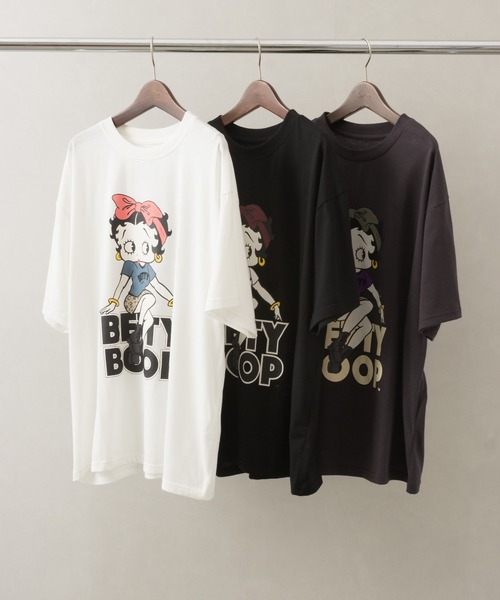 SpRay（スプレイ）の「リボンBETTY Tシャツ BettyBoop ベティちゃん（Tシャツ/カットソー・レディース・チャコールグレー/ブラック/オフホワイト・FREE）」の4枚目の写真