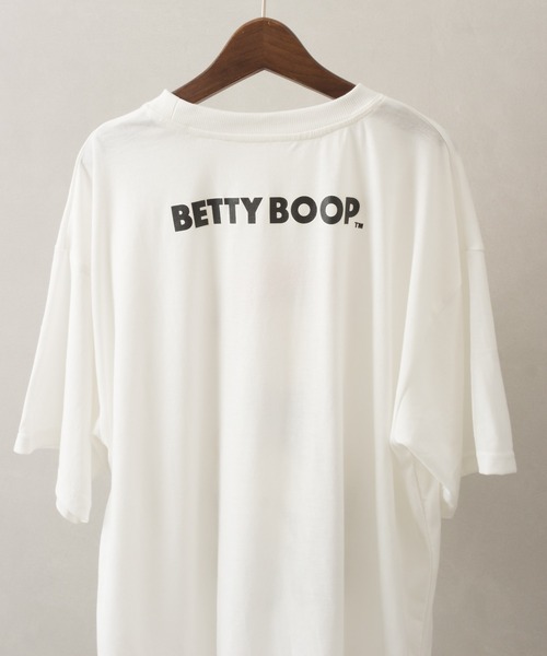 SpRay（スプレイ）の「リボンBETTY Tシャツ BettyBoop ベティちゃん（Tシャツ/カットソー・レディース・チャコールグレー/ブラック/オフホワイト・FREE）」の11枚目の写真