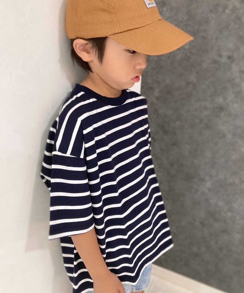 THE CASUAL（カジュアル）の「ボーダーBIGシルエット 半袖T（Tシャツ/カットソー・キッズ・ネイビー/チャコール/ベージュ/グレー系その他/ホワイト×ブラック/ダークグリーン/サックスブルー/グレー系その他2/ホワイト×グリーン/オフホワイト/ネイビー系/ホワイト×ネイビー・120cm/140cm/150cm/160cm/130cm/110cm）」の12枚目の写真