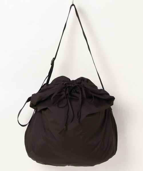 florist（フローリスト）の「【2WAY】ユニセックス ドローストリングショルダーバッグ/トートバッグ（ショルダーバッグ・レディース・ブラック/オフホワイト/ブラウン/グリーン・FREE）」の20枚目の写真