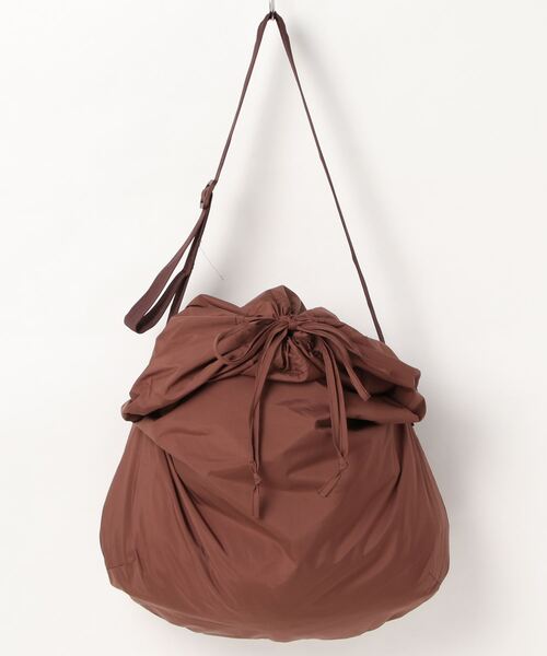 florist（フローリスト）の「【2WAY】ユニセックス ドローストリングショルダーバッグ/トートバッグ（ショルダーバッグ・レディース・ブラック/オフホワイト/ブラウン/グリーン・FREE）」の21枚目の写真