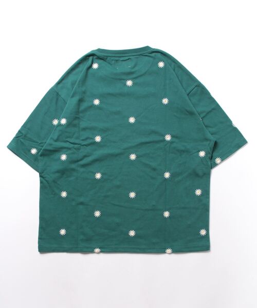 CORISCO（コリスコ）の「花柄刺繍 半袖BIG TEE(M1)（Tシャツ/カットソー・メンズ・ブルー/レッド/ブラック/ライトグレー/グリーン/ホワイト・LARGE/X-LARGE/MEDIUM）」の7枚目の写真