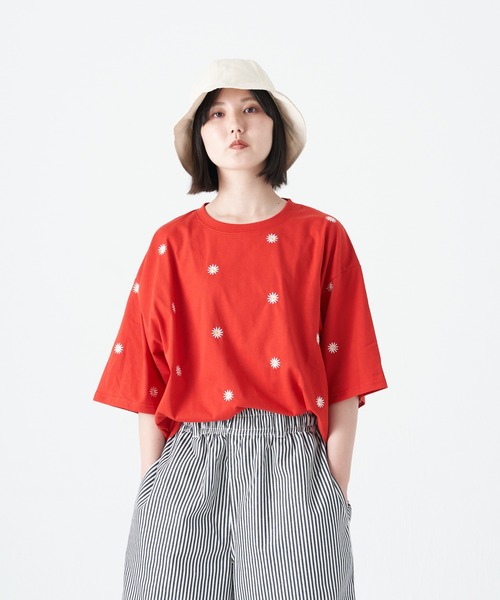 CORISCO（コリスコ）の「花柄刺繍 半袖BIG TEE(M1)（Tシャツ/カットソー・メンズ・ブルー/レッド/ブラック/ライトグレー/グリーン/ホワイト・LARGE/X-LARGE/MEDIUM）」の6枚目の写真